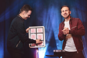 Jay & Joss After Dinner Entertainers | Corporate Entertainment